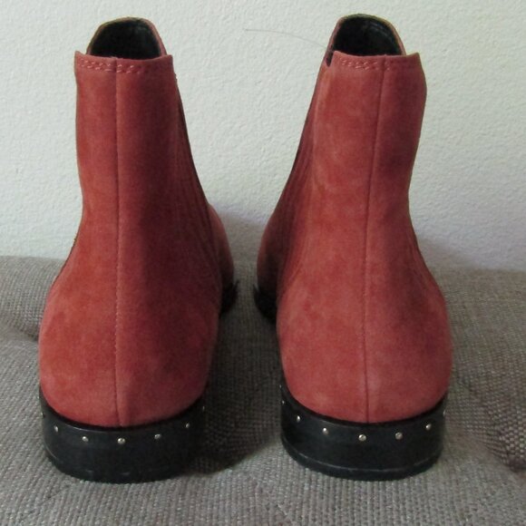 Rebecca Minkoff Madysin Studded Suede Ankle Boots 7M - Picture 2 of 8